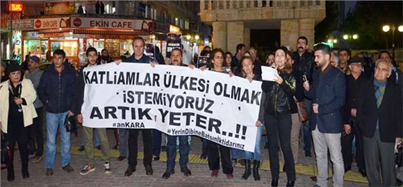 Emek ve Demokrasi Platformu Tarafından Ankara Saldırısı Kınandı 