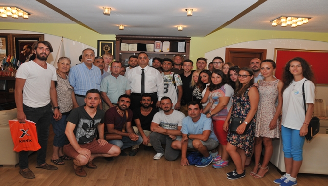 "Gönül Gözü Projesi" Kapsamında Tarsus'a Gelen Konuklar Başkan Can'ı Ziyaret Ettiler 