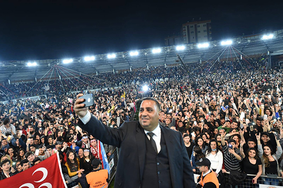 20 Bin’i Aşkın Tarsuslu, Baharı  Atatürk Gösteri Merkezinde Karşıladı